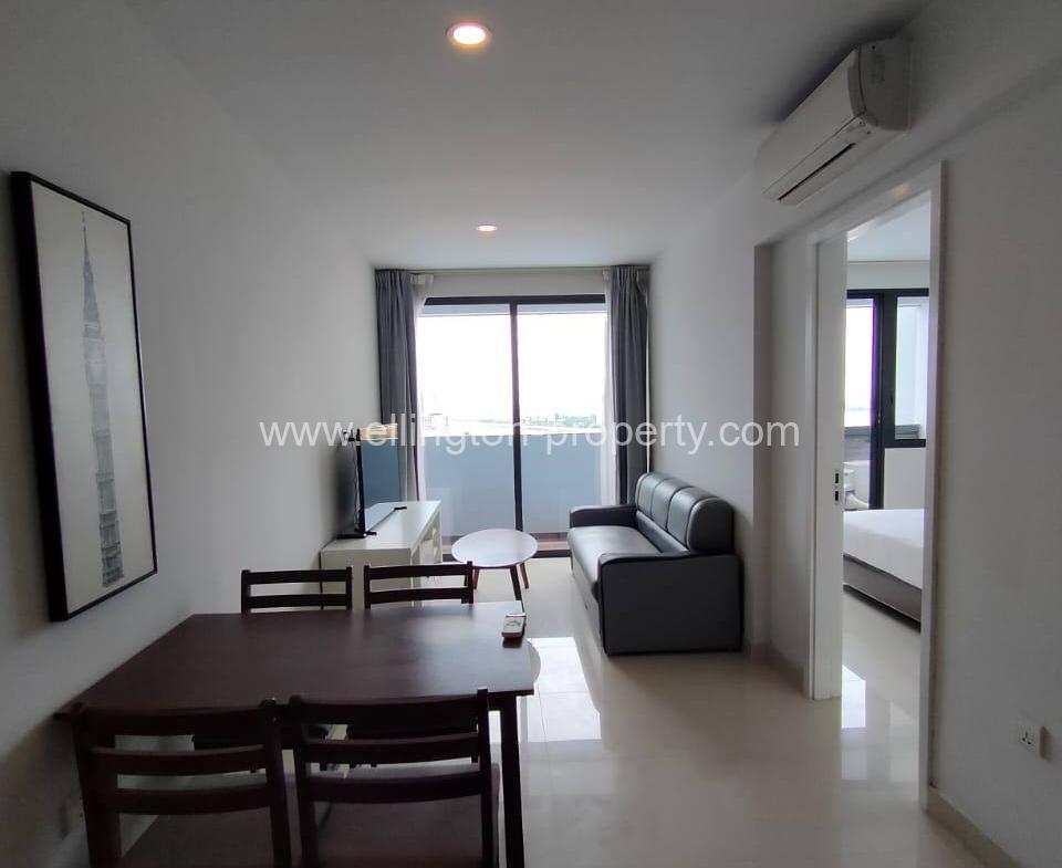 1 Bedroom Room Services Apartment Available For Rent Location In Tonle Bassac Id S2130 - Ellington Property