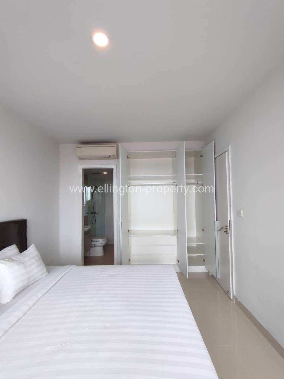 1 Bedroom Room Services Apartment Available For Rent Location In Tonle Bassac Id S2130 - Ellington Property