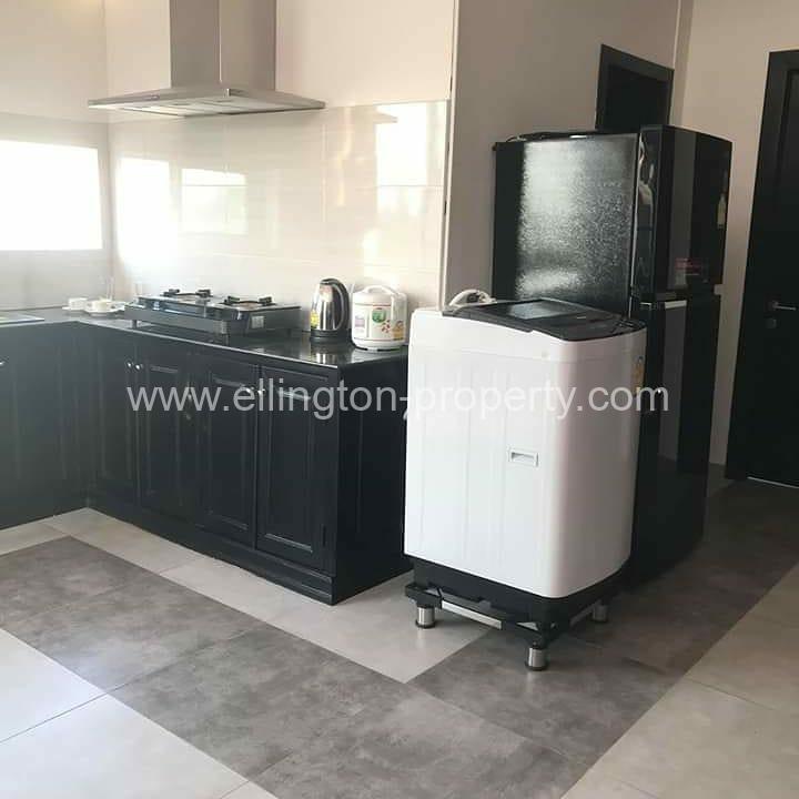 One Bedroom Services Apartment For Rent Location At Royal Palace - Ellington Property