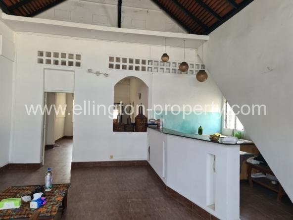 2 Bedrooms Available For Sale Location In Doun Penh Near Central Market With 3pieces Terrace , N88 - Ellington Property