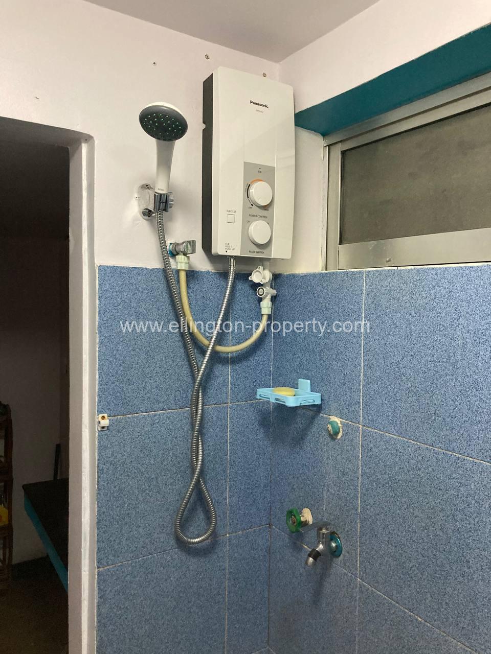 Studio Room Available For Rent Near 3 Mins From Riverside Location Doun Penh, Id N92 - Ellington Property