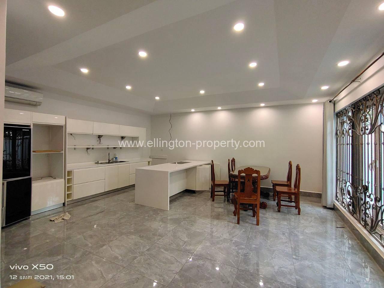 5 Bedrooms Villa Available For Rent Location In Tonle Bassac Id S2188 - Ellington Property