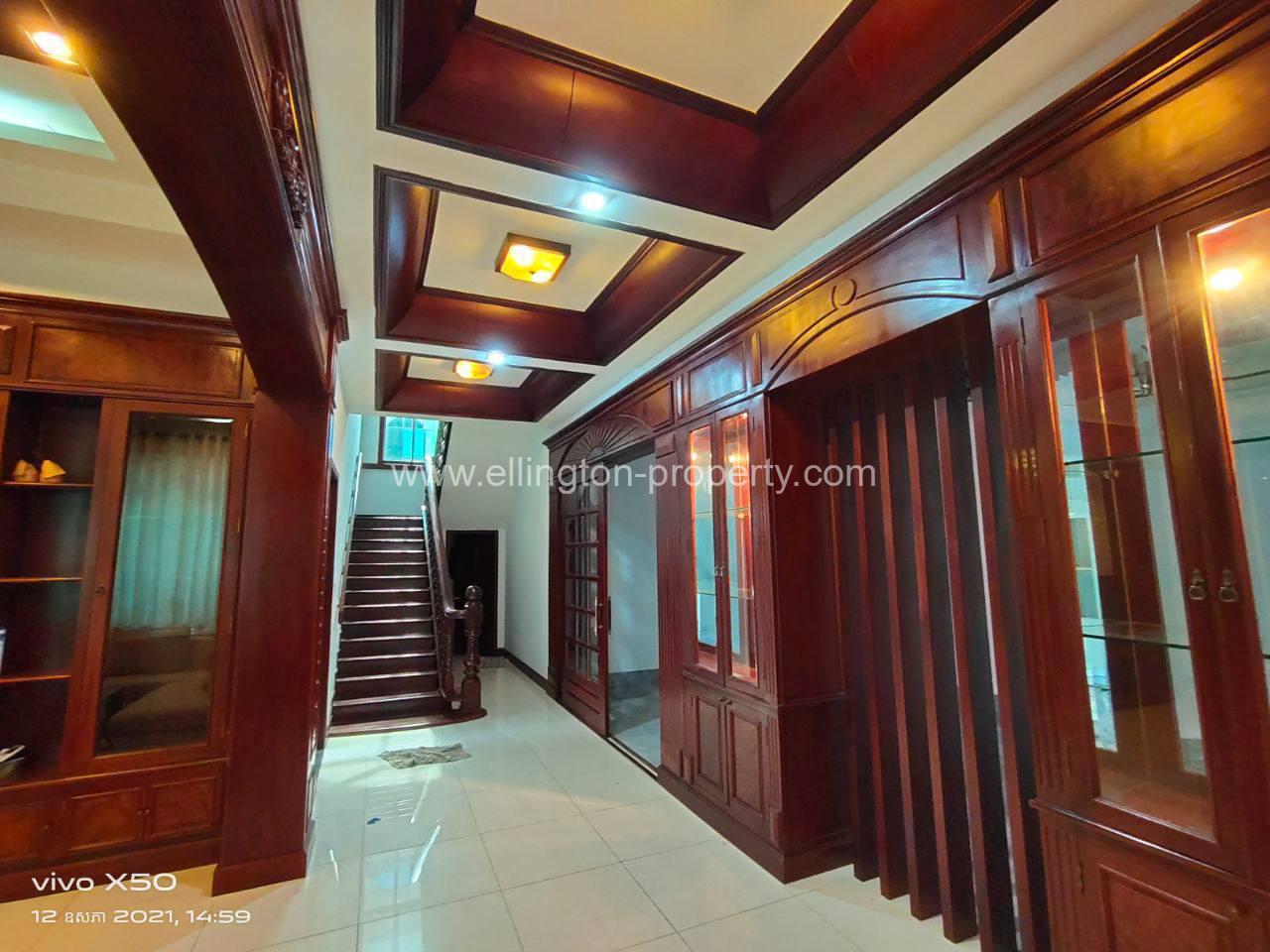 5 Bedrooms Villa Available For Rent Location In Tonle Bassac Id S2188 - Ellington Property