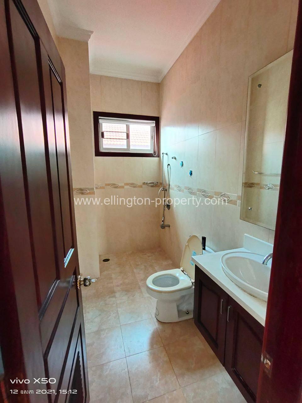 5 Bedrooms Villa Available For Rent Location In Tonle Bassac Id S2188 - Ellington Property