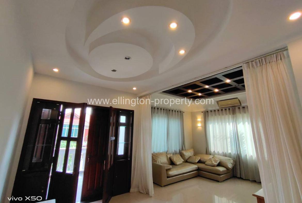 5 Bedrooms Villa Available For Rent Location In Tonle Bassac Id S2188 - Ellington Property