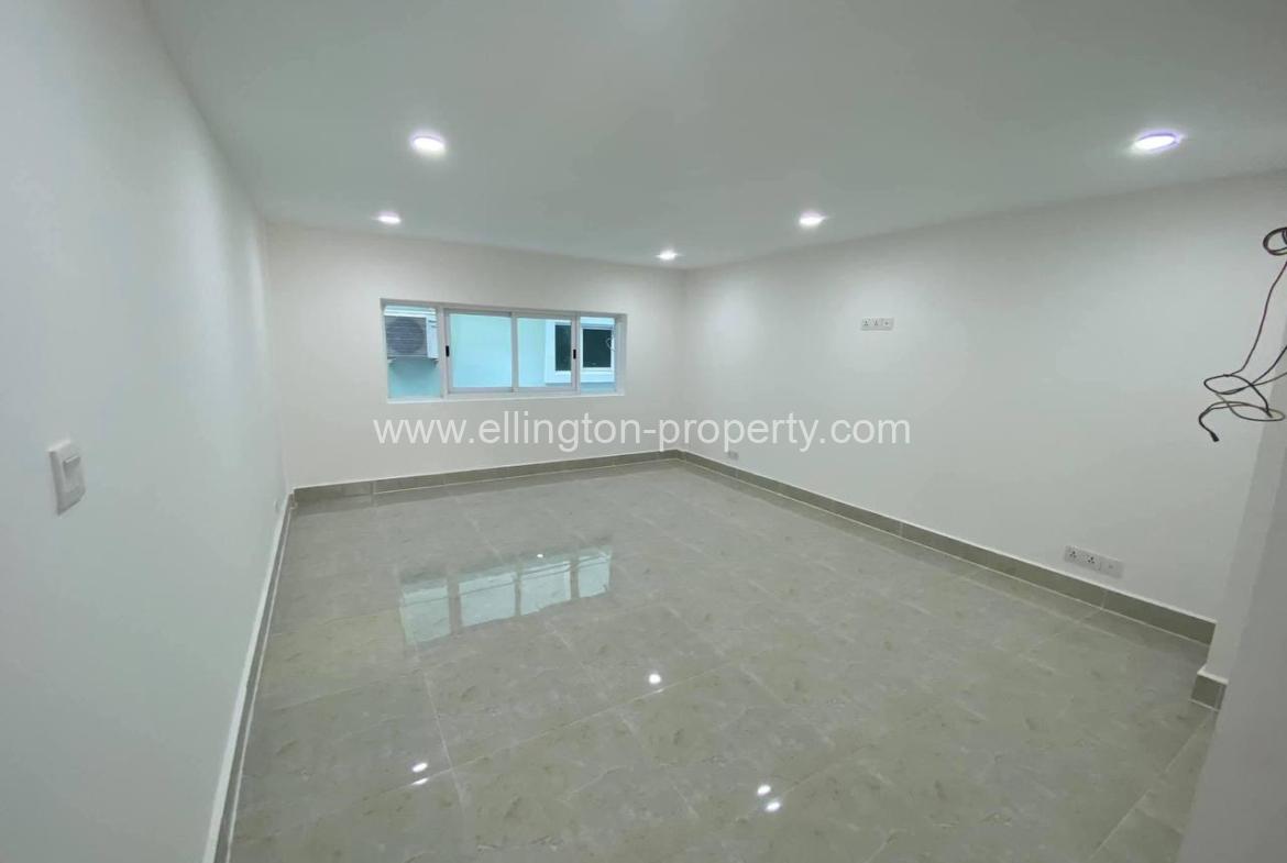 3 Bedrooms Villa Available For Rent Location In Diamond Island - Ellington Property