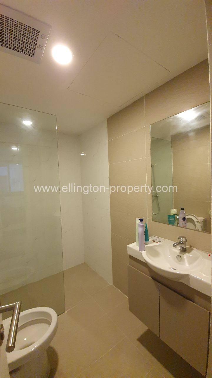 2 Bedrooms Services Apartment Available For Rent Location At Tonle Bassac Id S2180 - Ellington Property