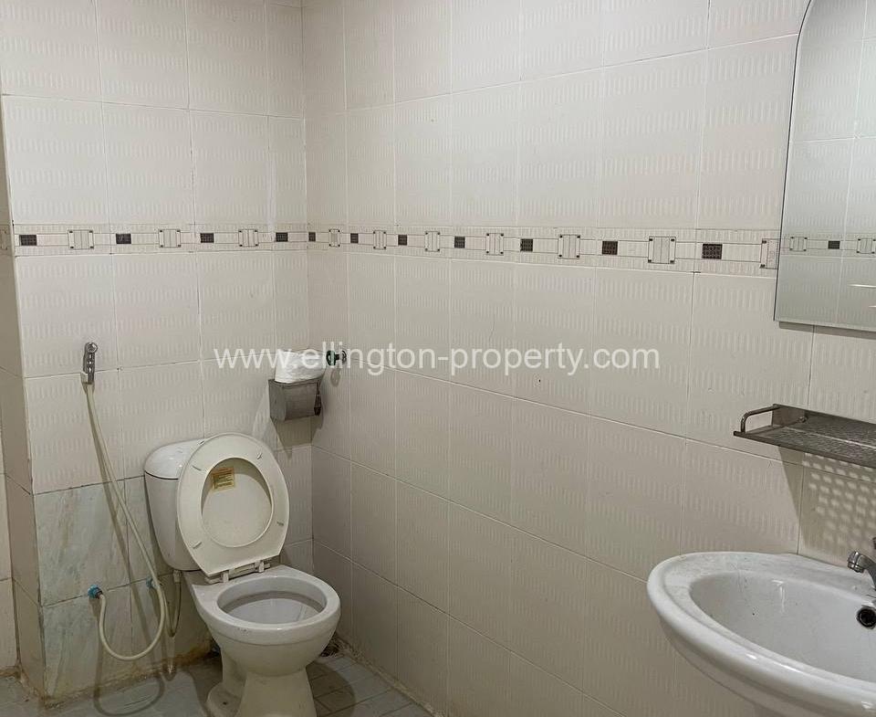 6 Bedrooms Shophouse Available For Rent Location In Terk T’la Id S2189 - Ellington Property