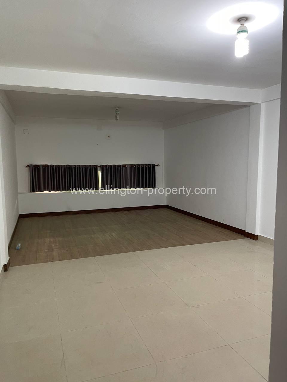 6 Bedrooms Shophouse Available For Rent Location In Terk T’la Id S2189 - Ellington Property