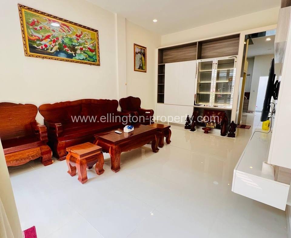 4 Bedrooms Shophouse Available For Rent Location In Beong Snor Id S2166 - Ellington Property