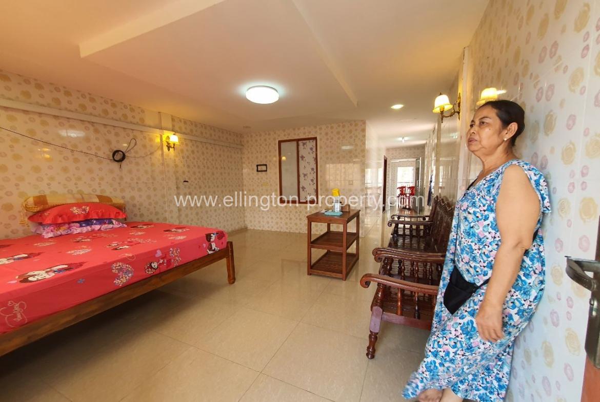 2 Bedroom Available For Rent In Location In Doun Penh, N83 - Ellington Property