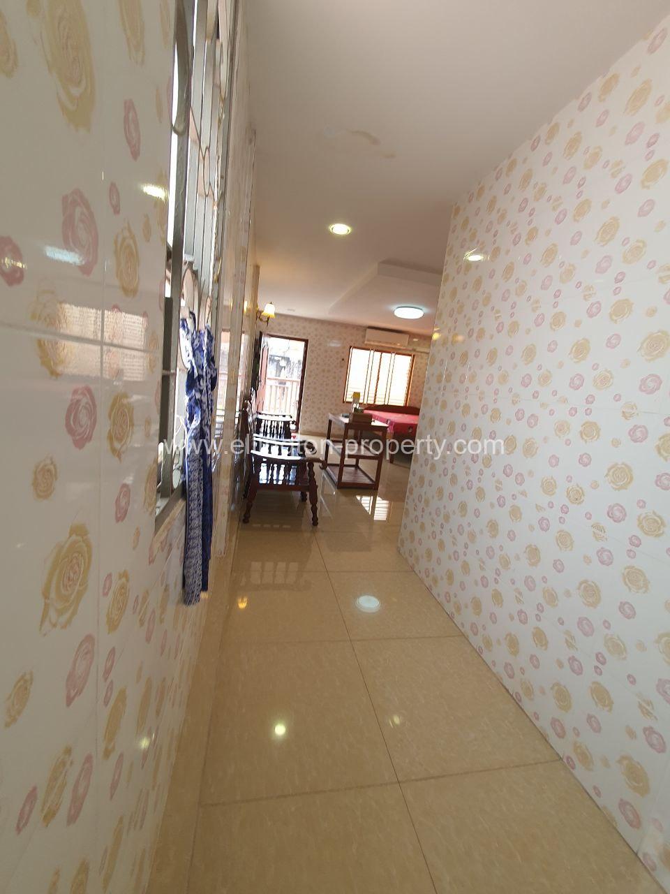 2 Bedroom Available For Rent In Location In Doun Penh, N83 - Ellington Property