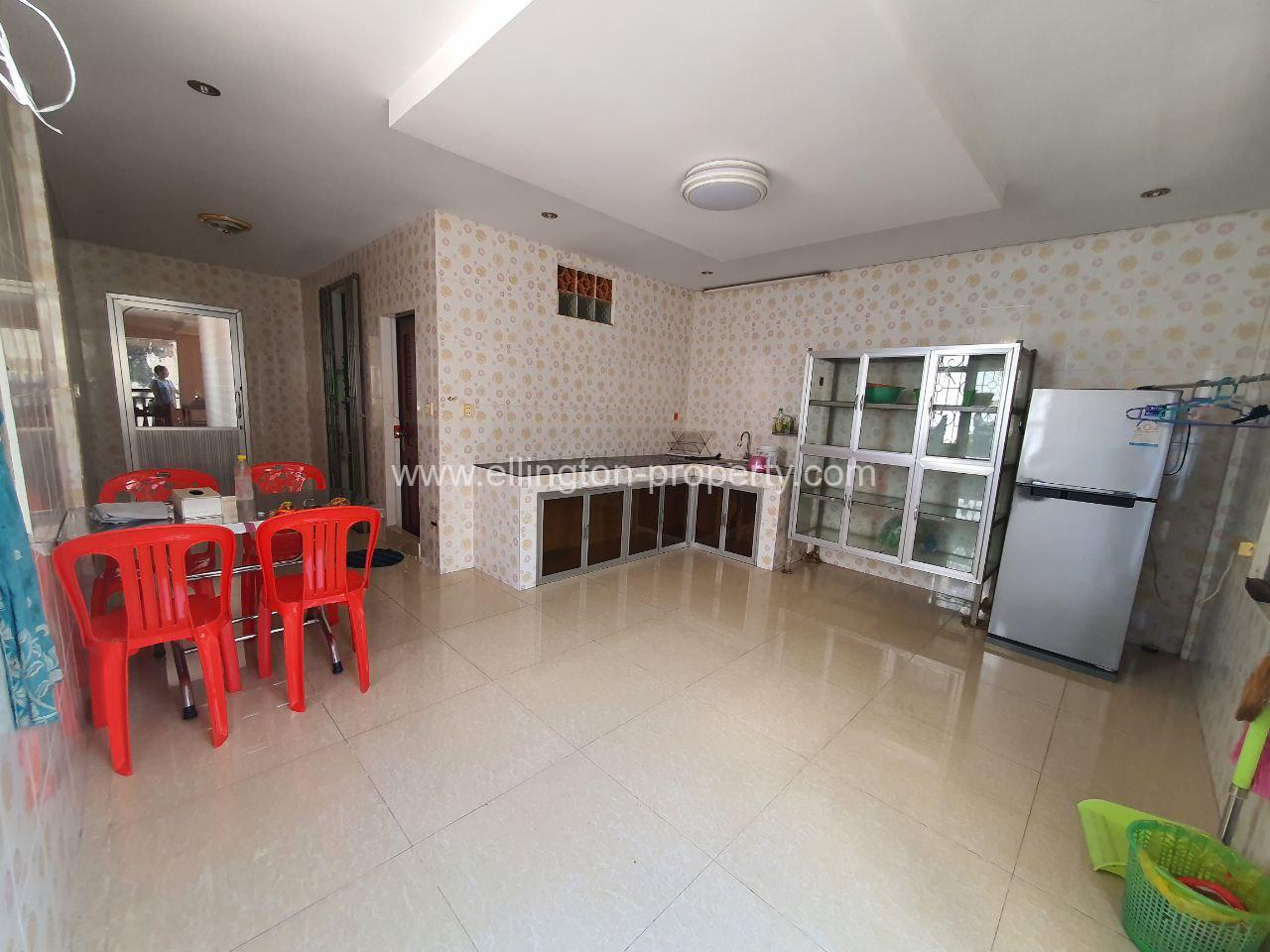 2 Bedroom Available For Rent In Location In Doun Penh, N83 - Ellington Property