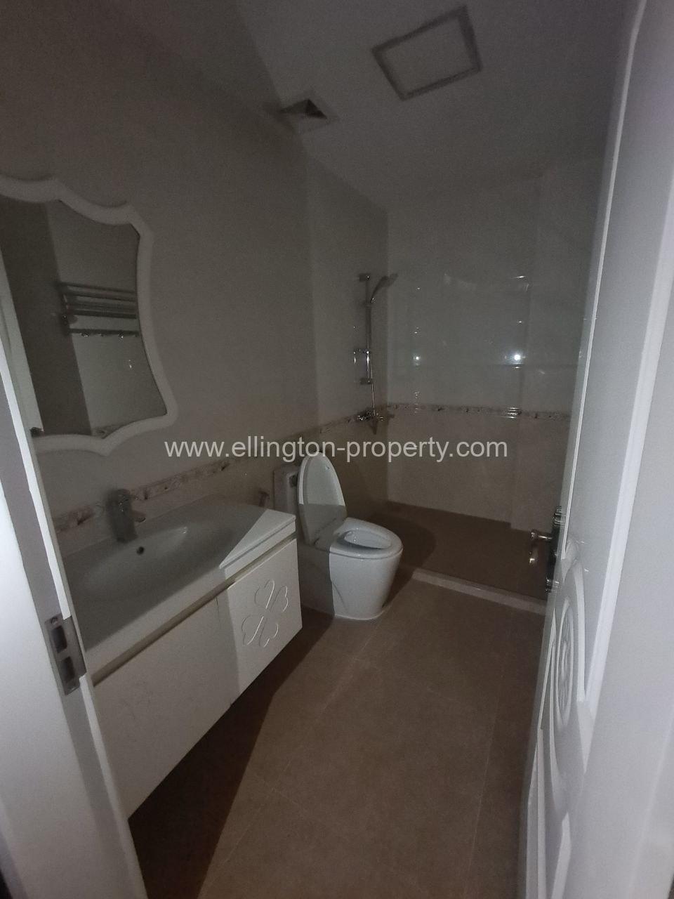 2 Bedrooms Services Apartment Available For Viewing Location At Olympia Id S2171 - Ellington Property