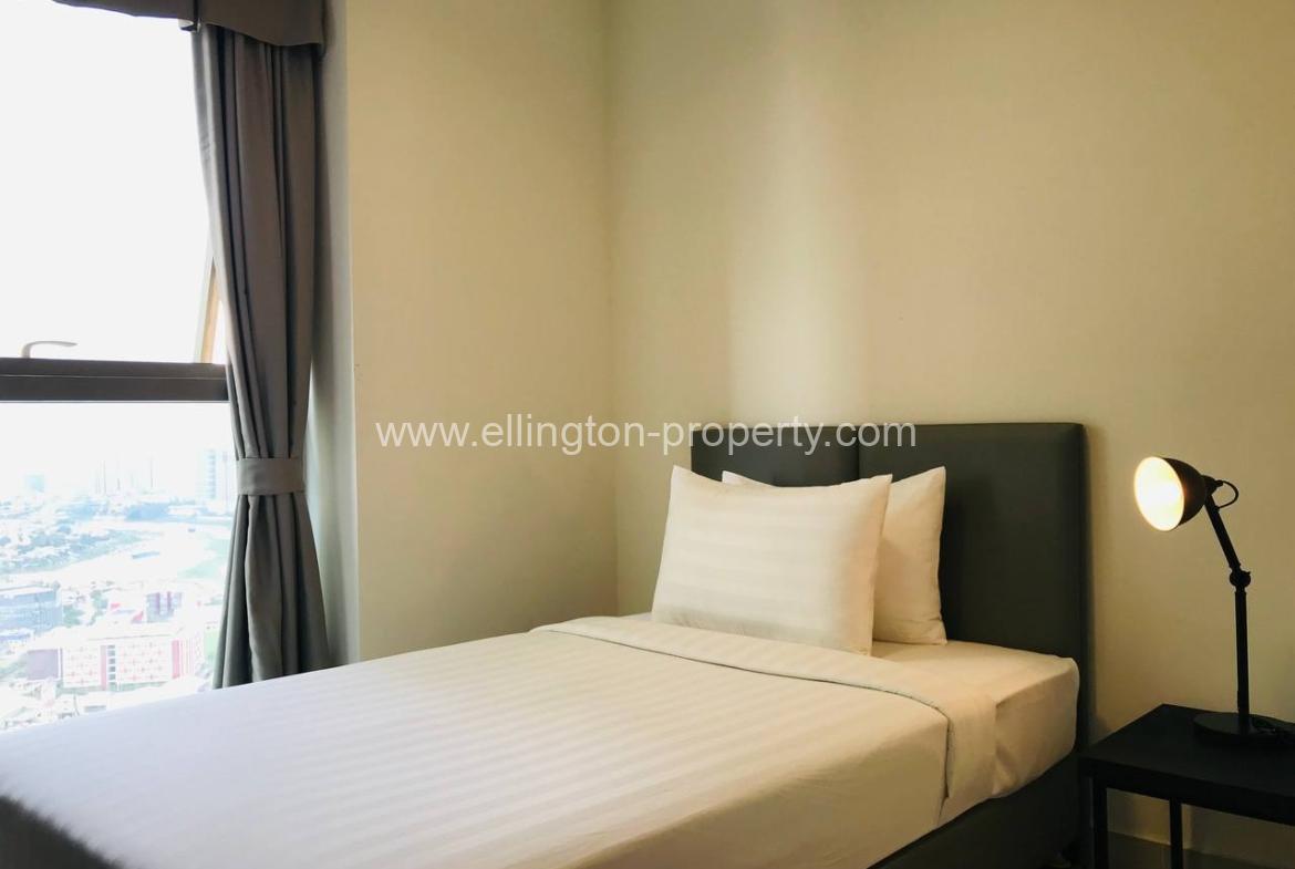 Three Bedrooms Available For Least Location In Tonle Bassac Id S2185 - Ellington Property