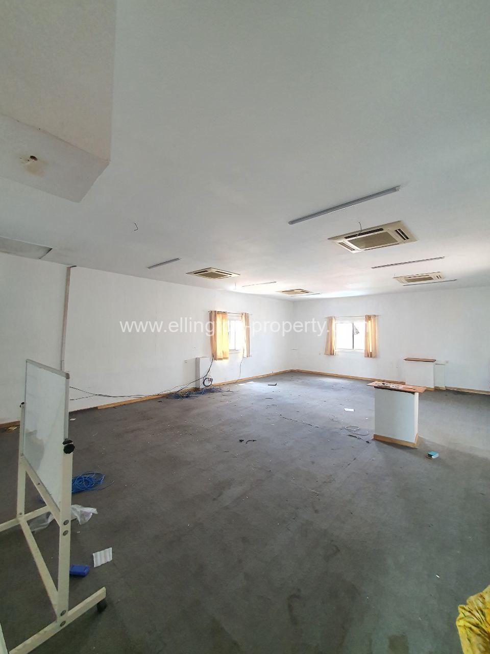 Building For Rent Location Psa Derm Thkov 5 Mins From Russia Market, N 94 - Ellington Property