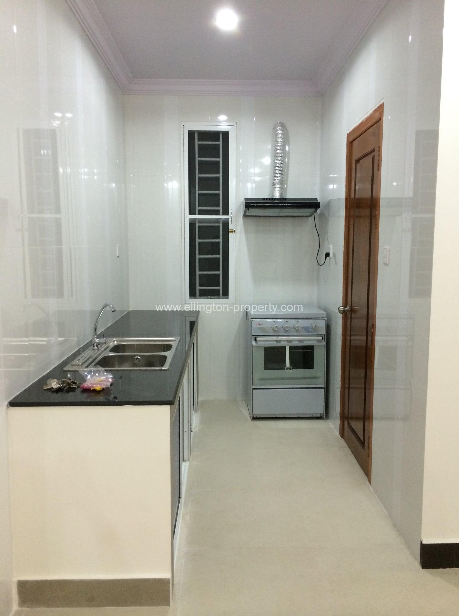 2bedroom For Rent 5mins From Russia Market - Ellington Property