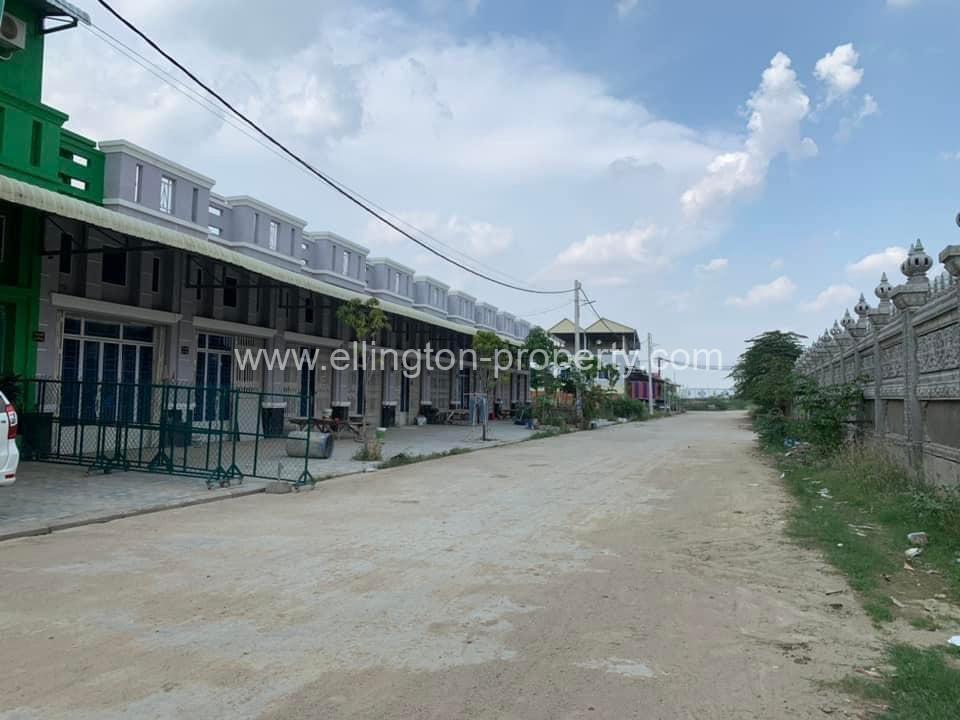 Warehouse Available For Rent Locate Chukva 2 Near Airport , Id N105 - Ellington Property