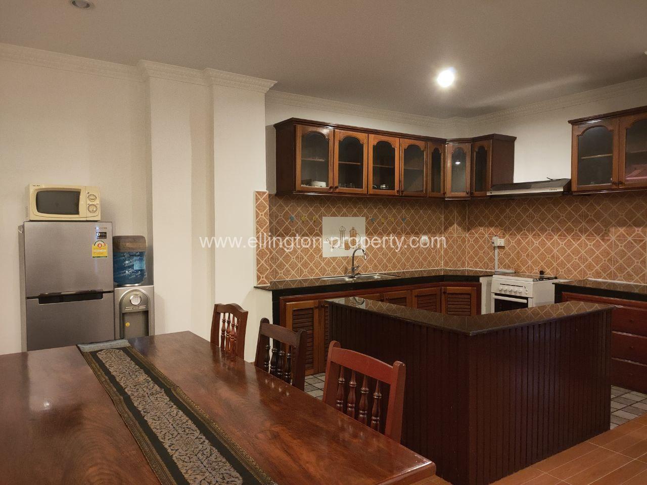 2 Bedroom Services Apartment For Rent In Daun Penh - Ellington Property