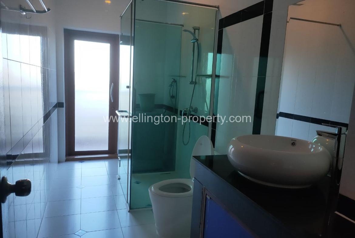 2 Bedroom Services Apartment For Rent In Daun Penh - Ellington Property