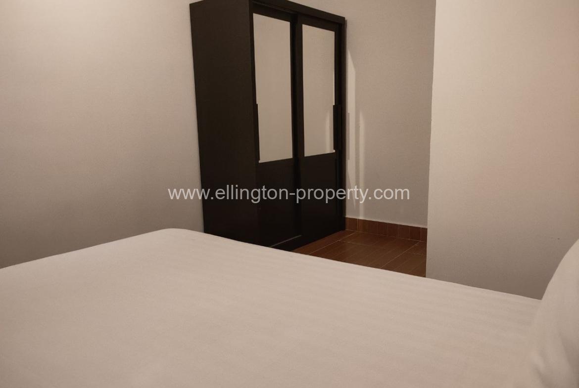 2 Bedroom Services Apartment For Rent In Daun Penh - Ellington Property