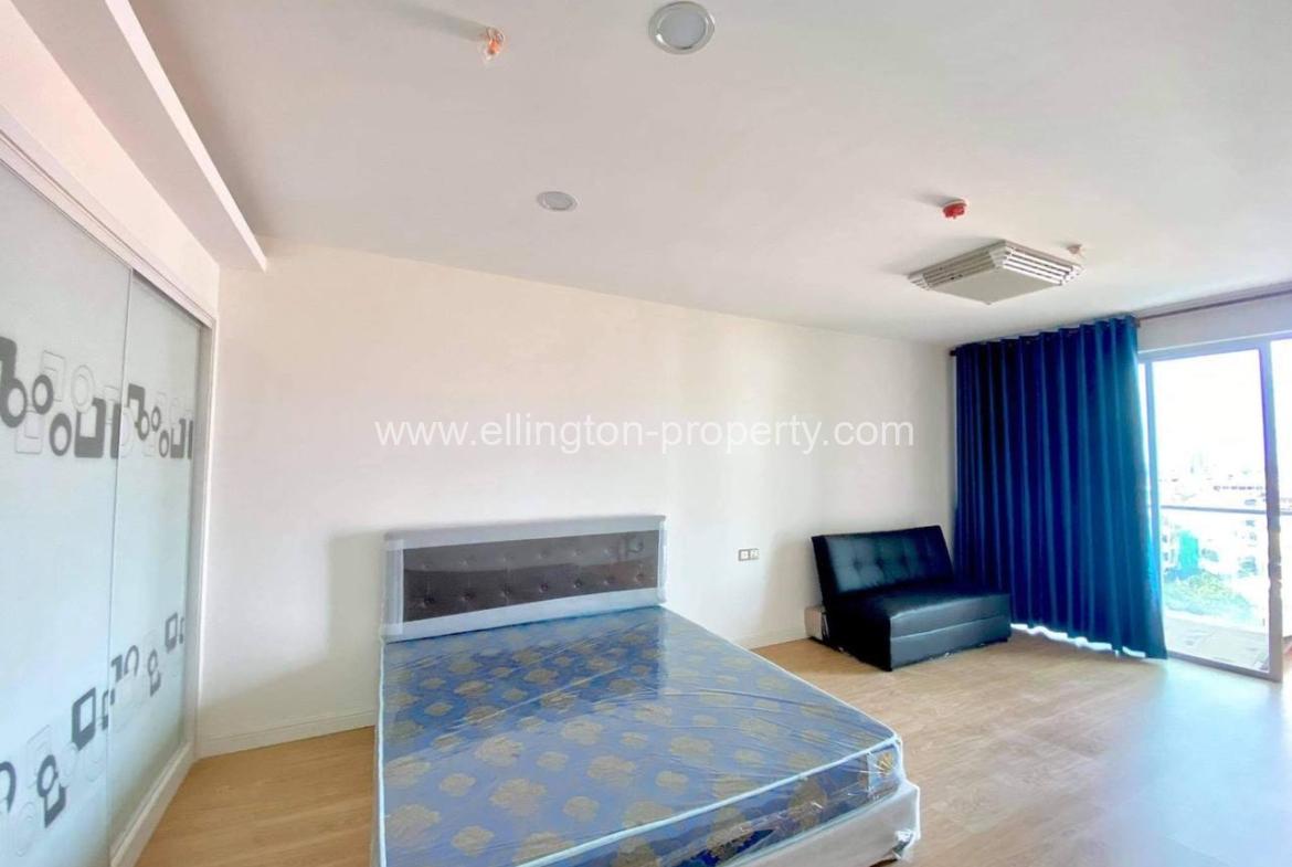 Studio Room For Rent - Ellington Property