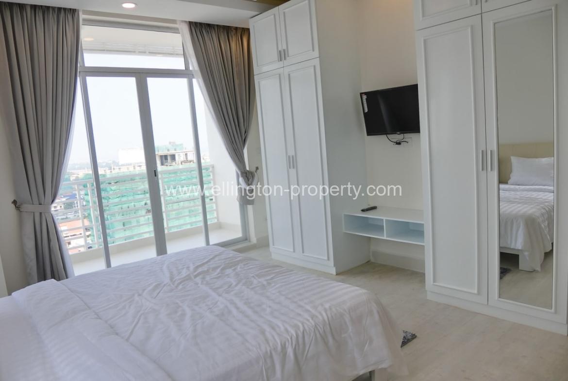 3bedroom Available For Rent Locate Tonle Bassac - Ellington Property