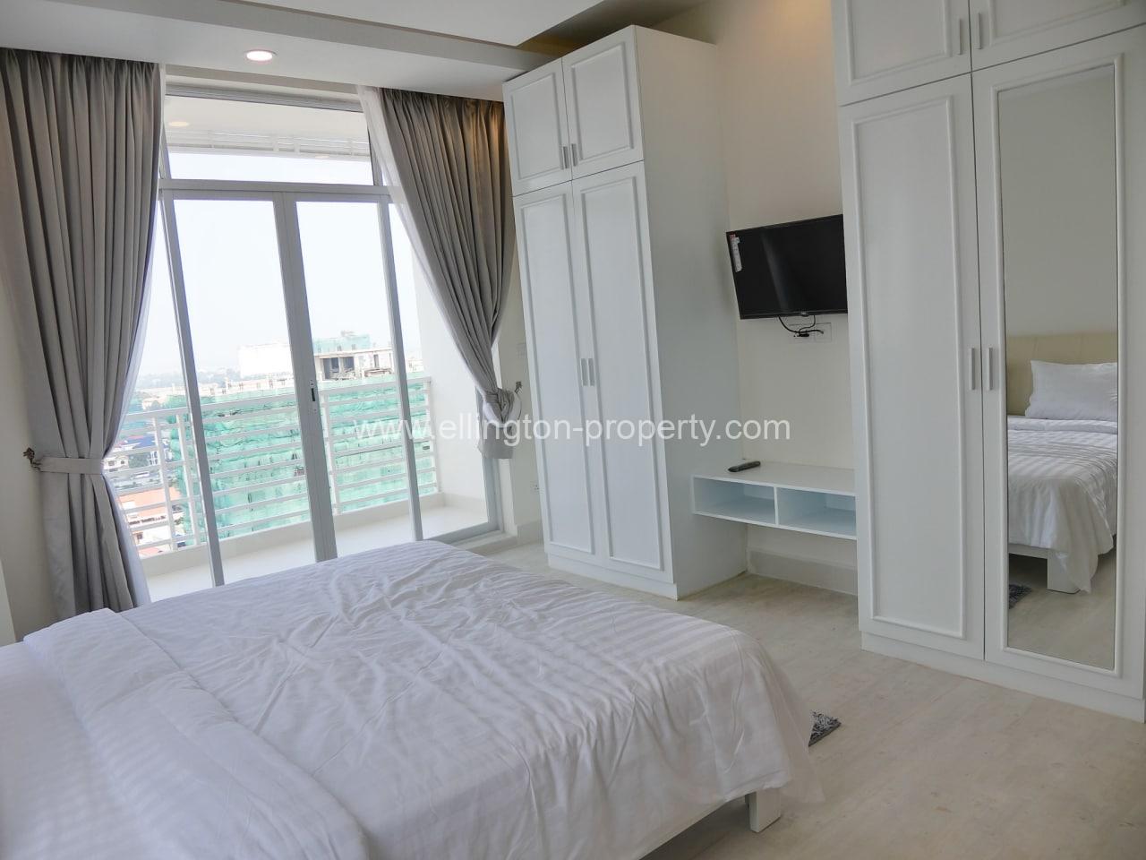 3bedroom Available For Rent Locate Tonle Bassac - Ellington Property