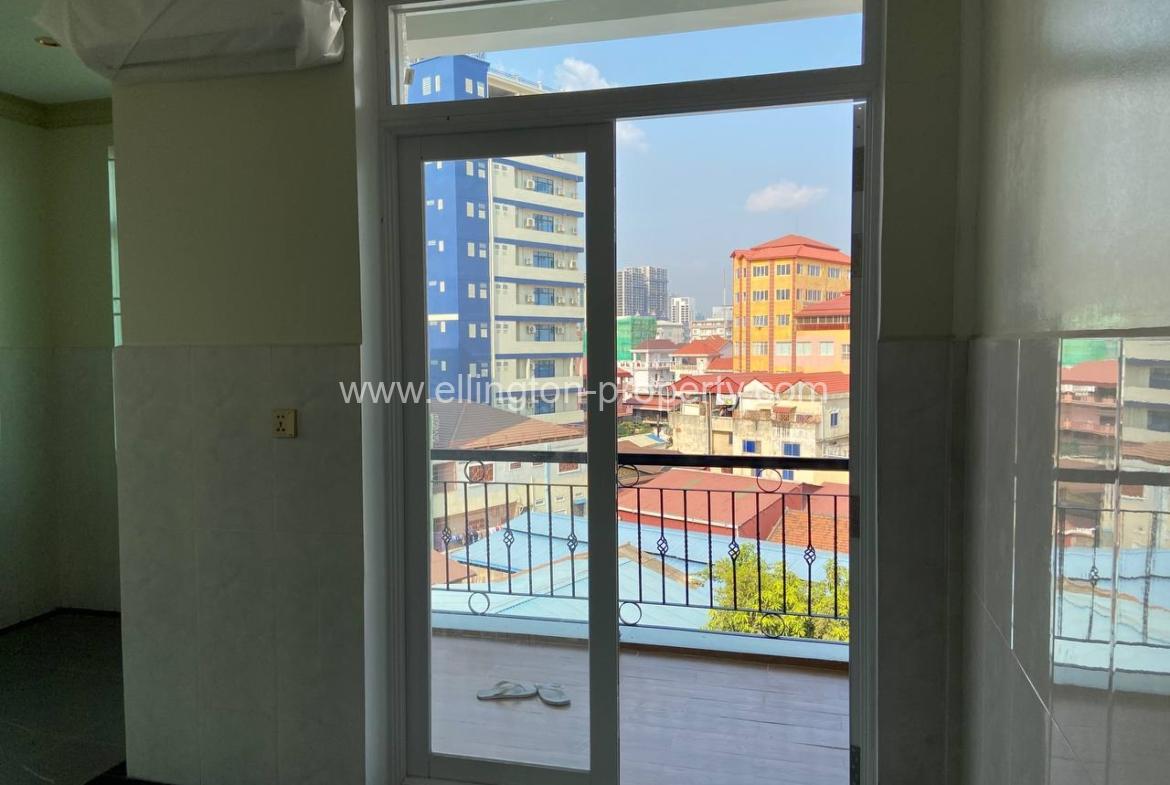 1bedroom For Rent Locate Ttp Near Russia Market. - Ellington Property