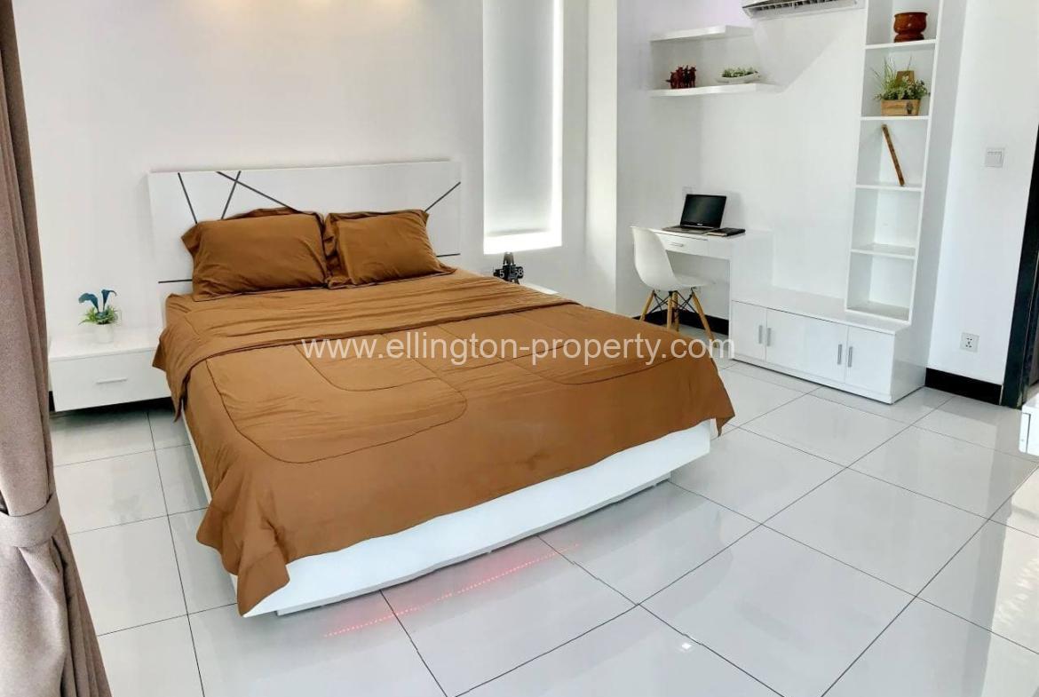 One Bedroom For Rent - Ellington Property