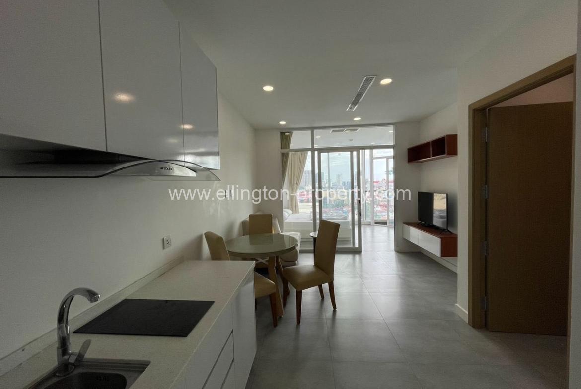 2 Bedroom Service Apartment For Rent - Ellington Property