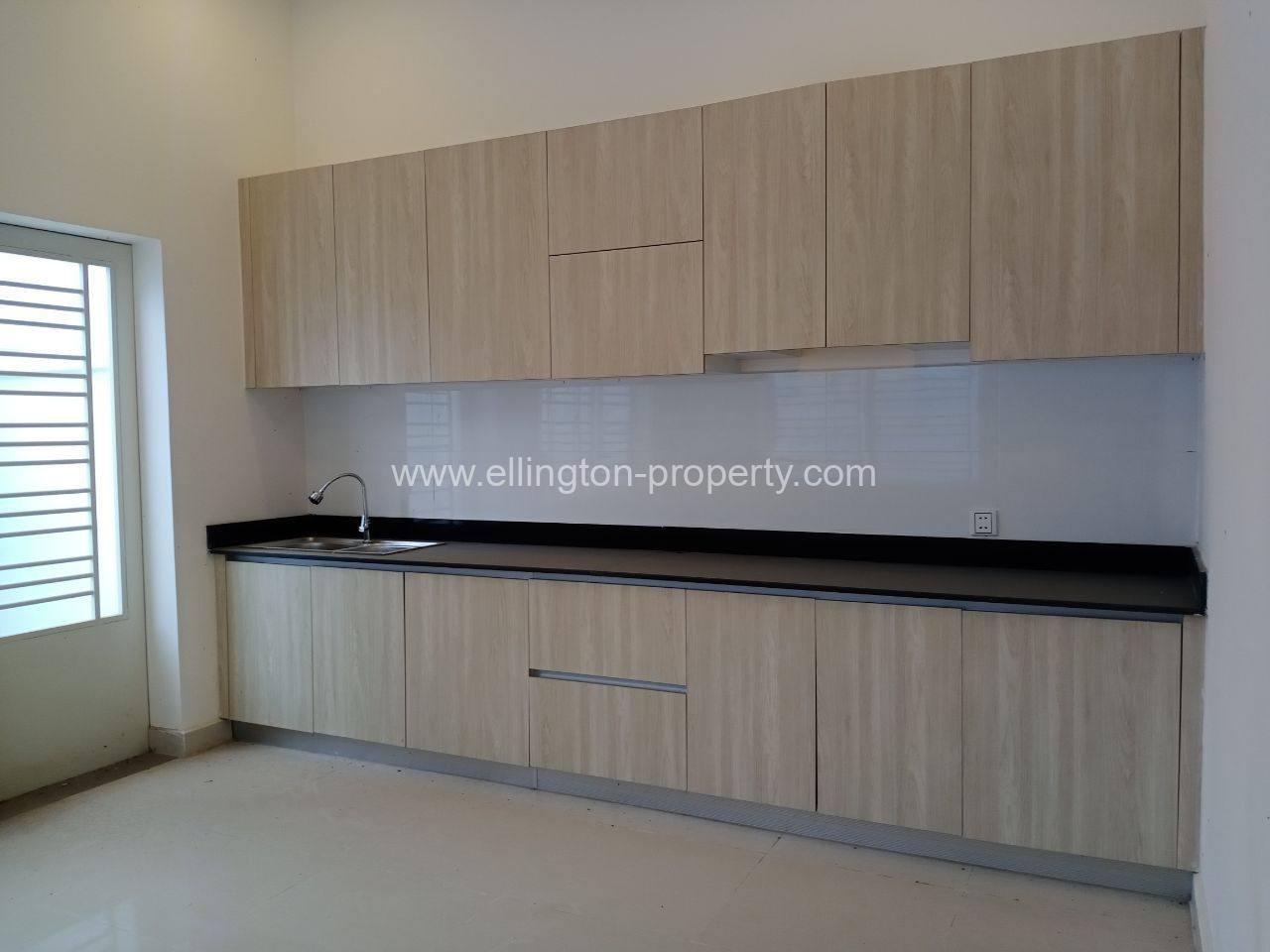 Shophouse For Rent - Ellington Property