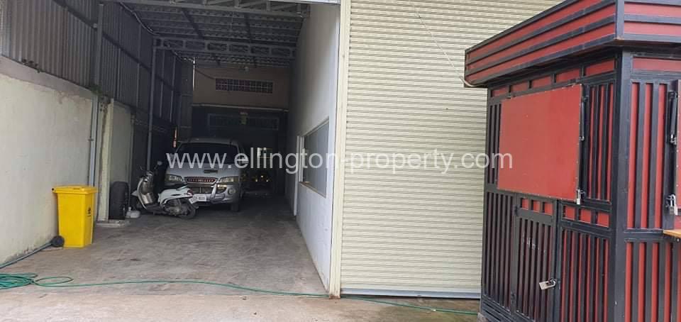 Warehouse For Rent - Ellington Property