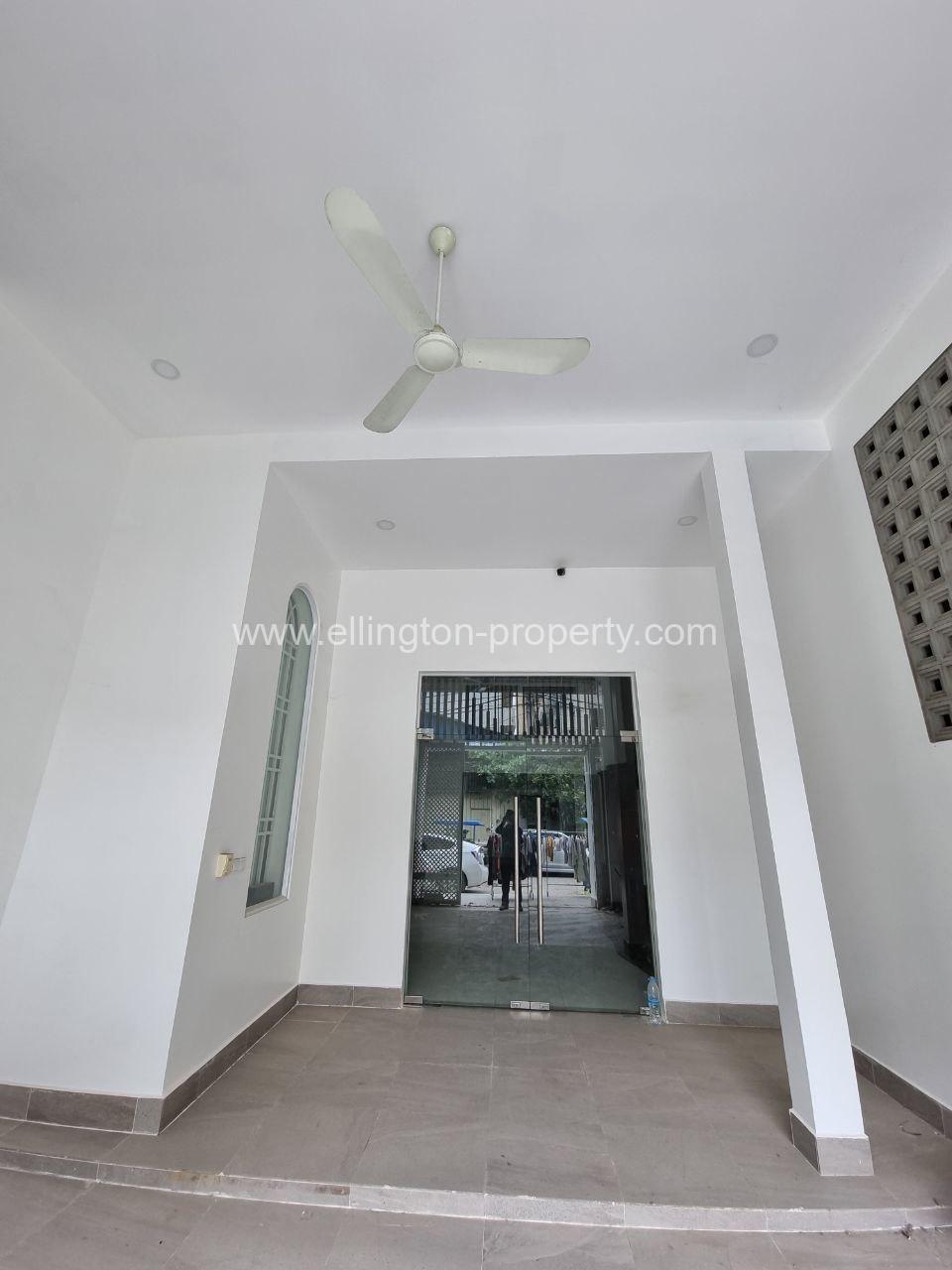 House With Elevator For Rent Location Beong Trobek Near Russai Market - Ellington Property