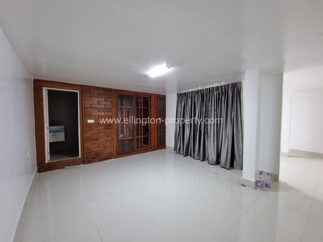 House With Elevator For Rent Location Beong Trobek Near Russai Market - Ellington Property