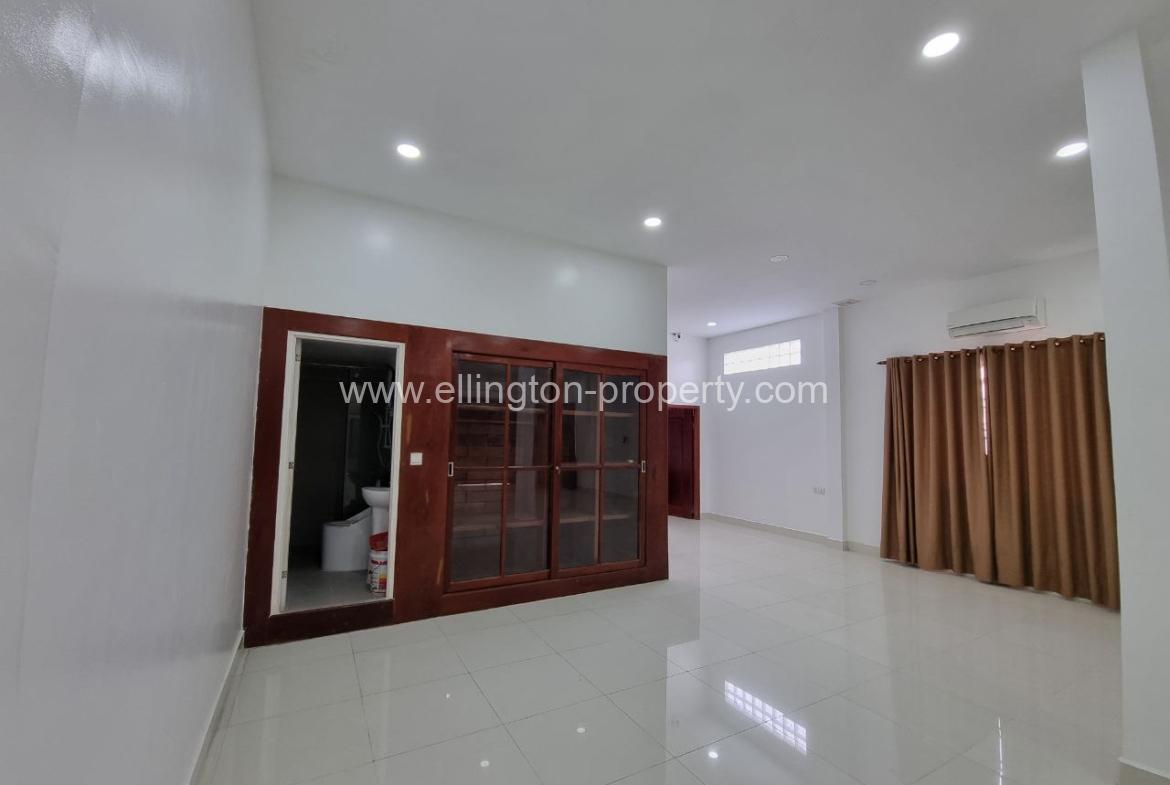 House With Elevator For Rent Location Beong Trobek Near Russai Market - Ellington Property