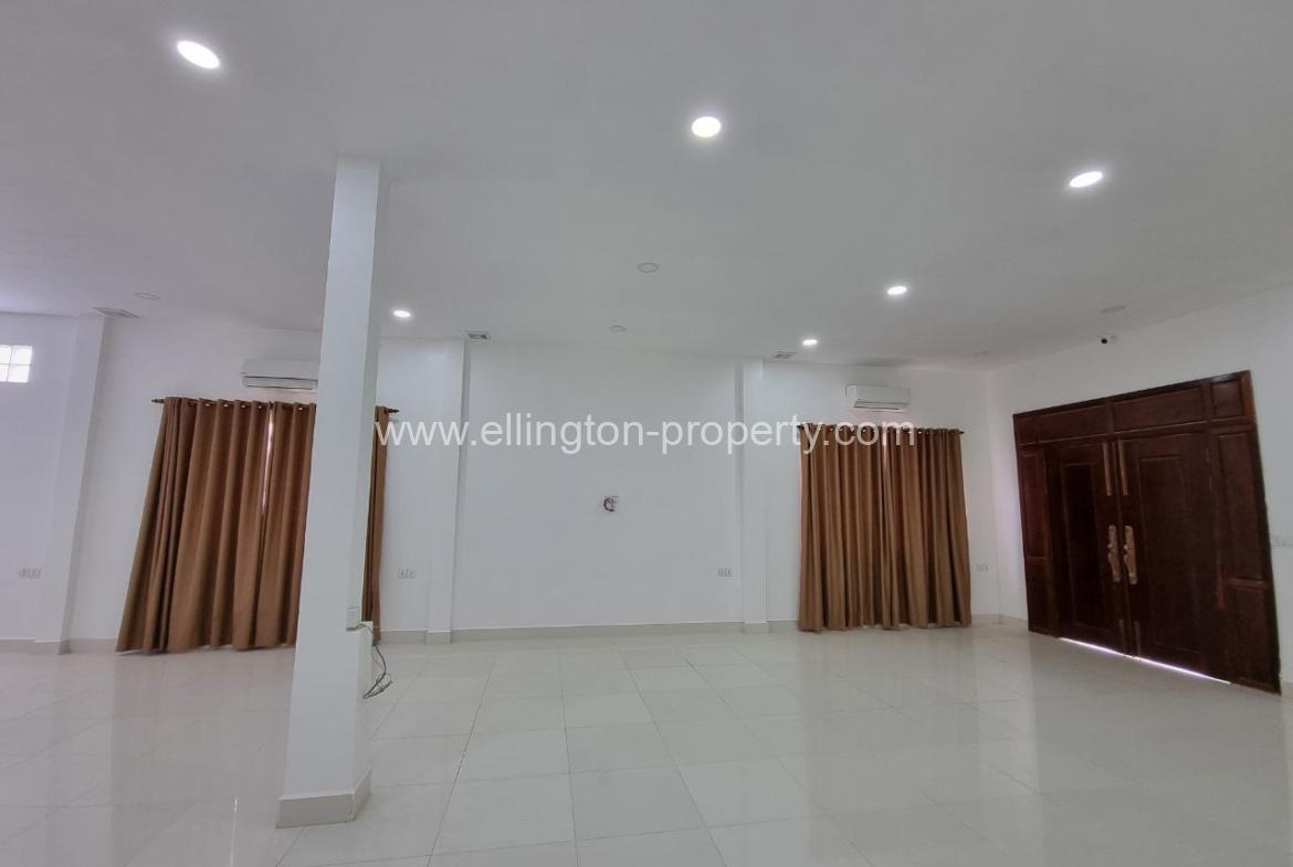 House With Elevator For Rent Location Beong Trobek Near Russai Market - Ellington Property