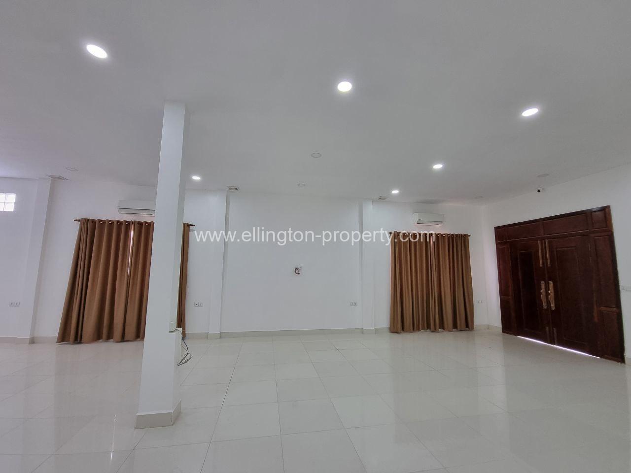 House With Elevator For Rent Location Beong Trobek Near Russai Market - Ellington Property