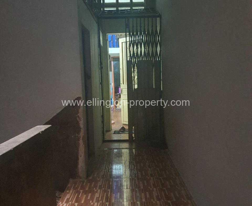 House For Sale Location Doun Penh - Ellington Property