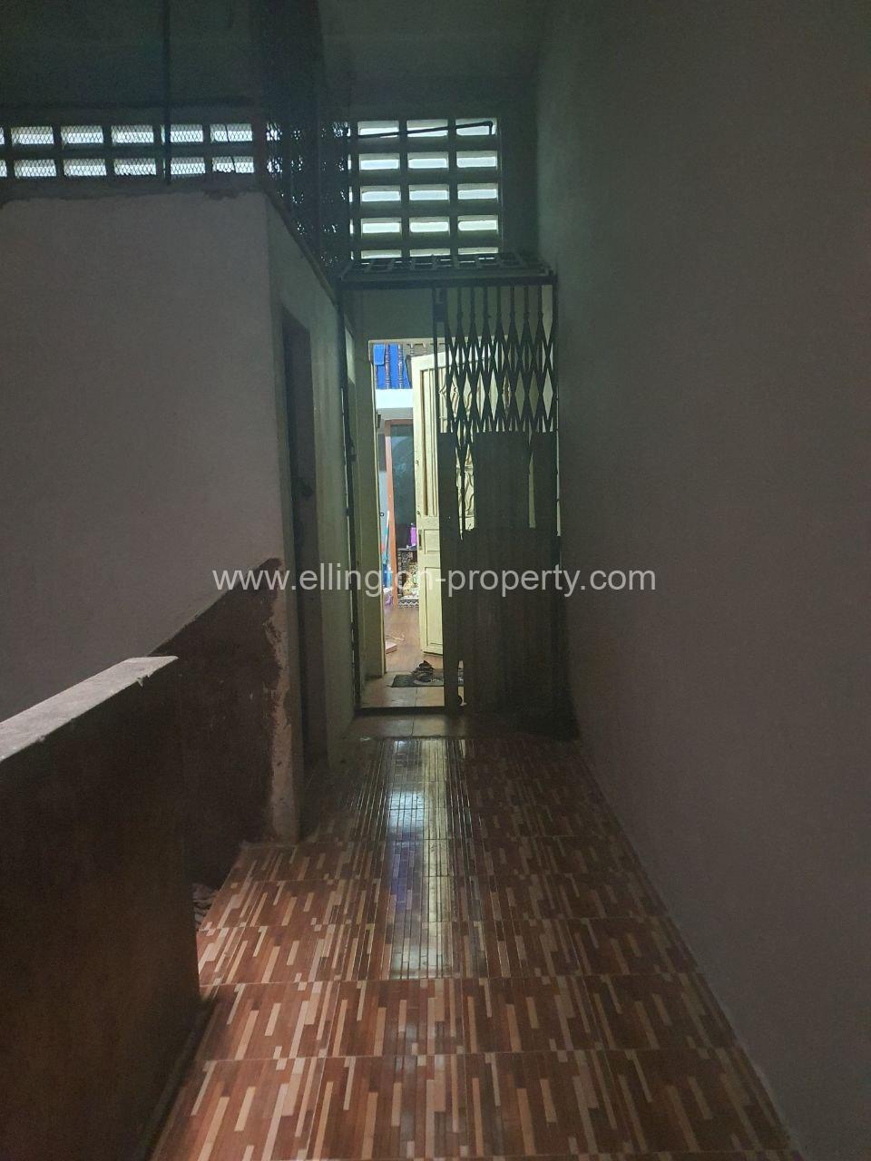 House For Sale Location Doun Penh - Ellington Property