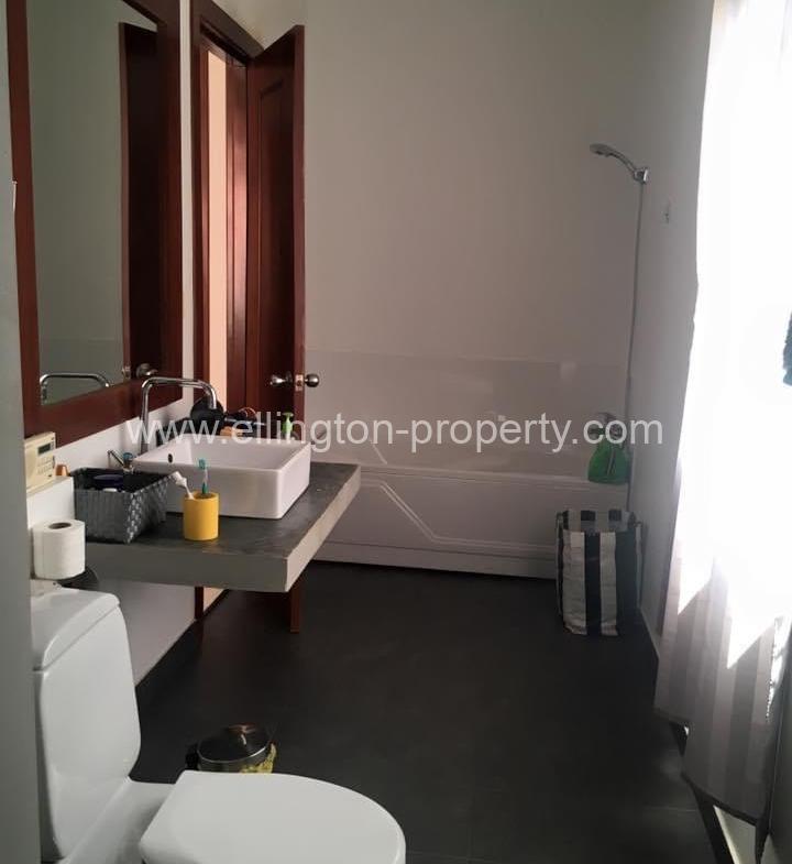 3 Bedrooms Flat House For Rent, Tonle Bassac. - Ellington Property