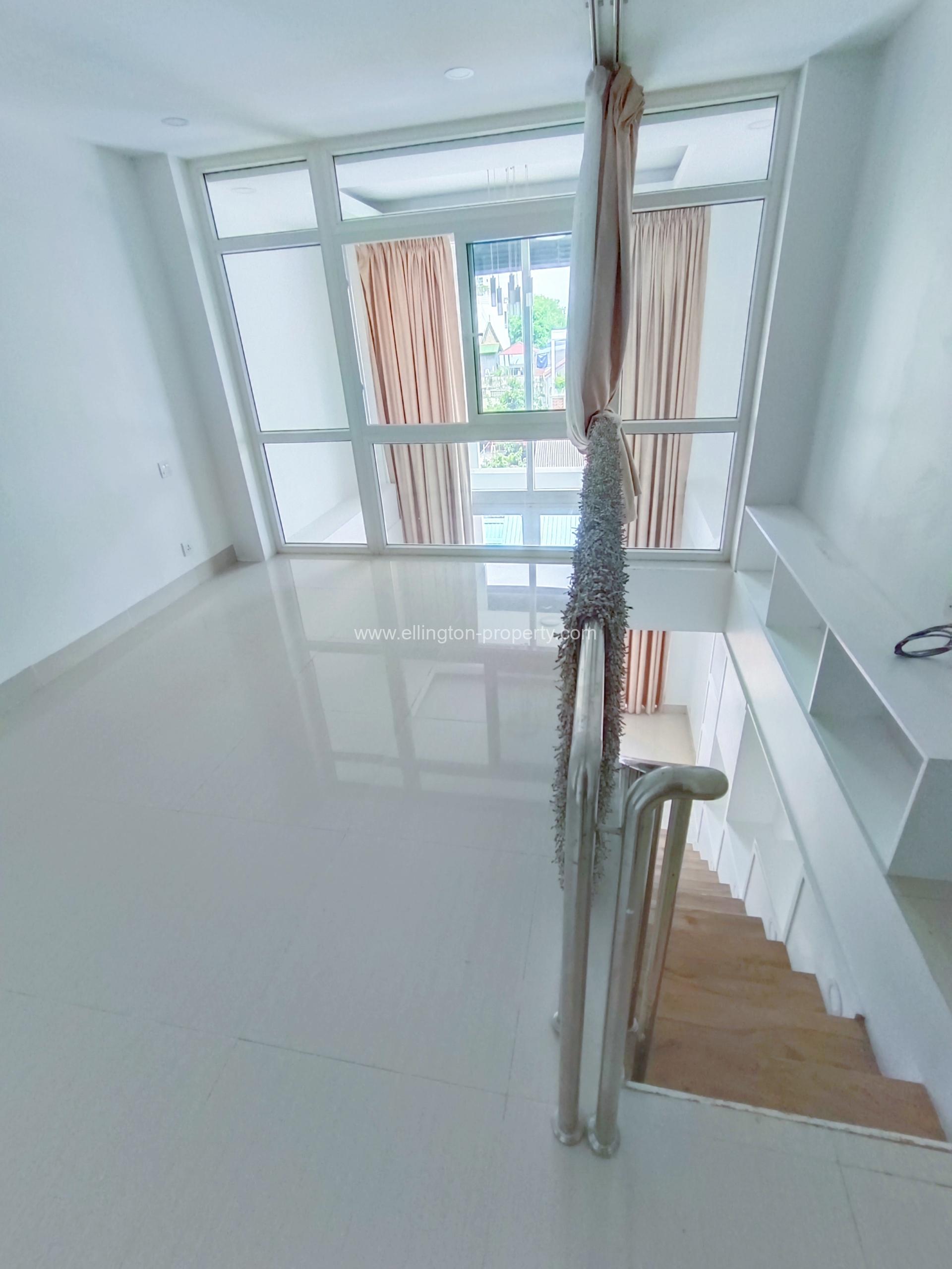 5 Bedrooms For Rent Or Sale In Daun Penh!! - Ellington Property