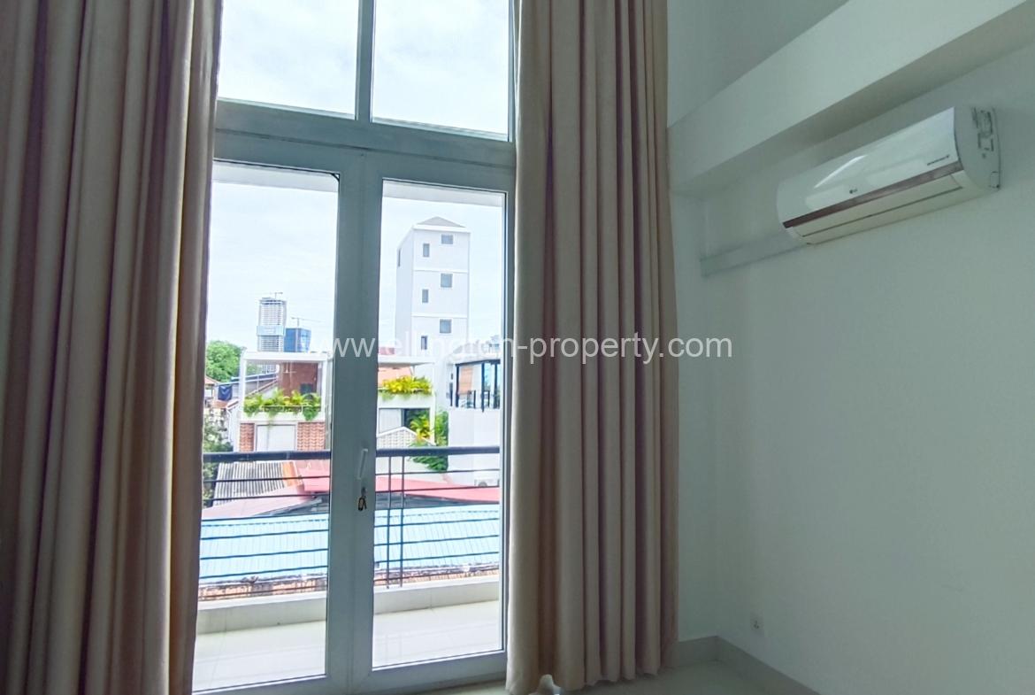 5 Bedrooms For Rent Or Sale In Daun Penh!! - Ellington Property