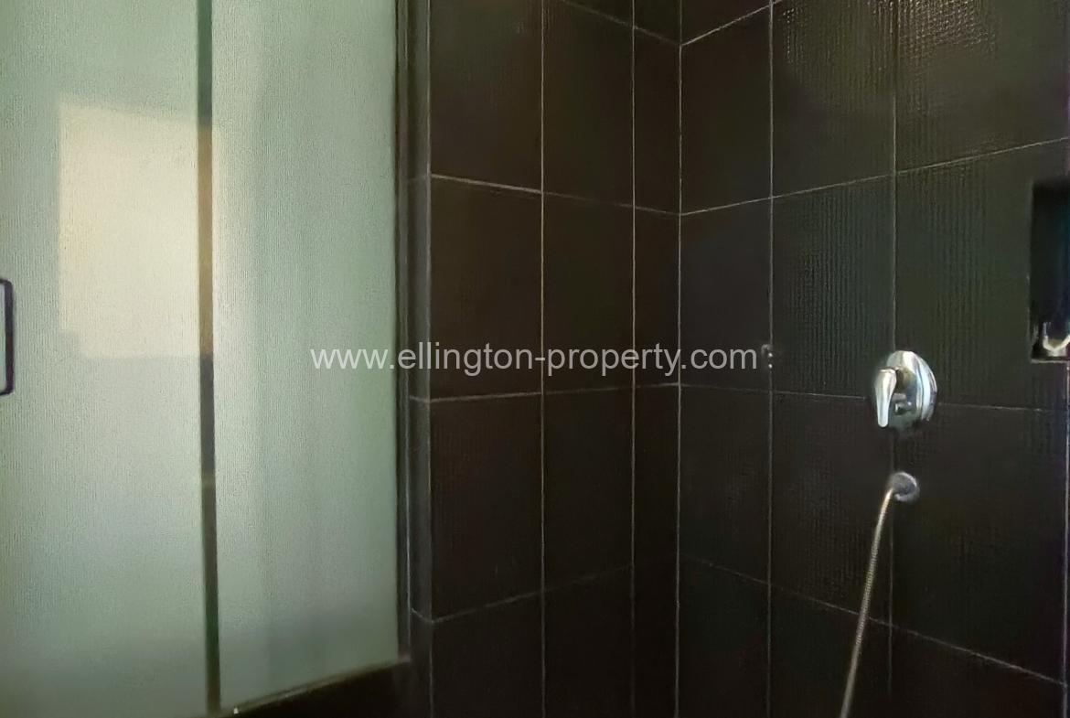 2 Bedrooms Renovated Apartment For Rent In Daun Penh! - Ellington Property