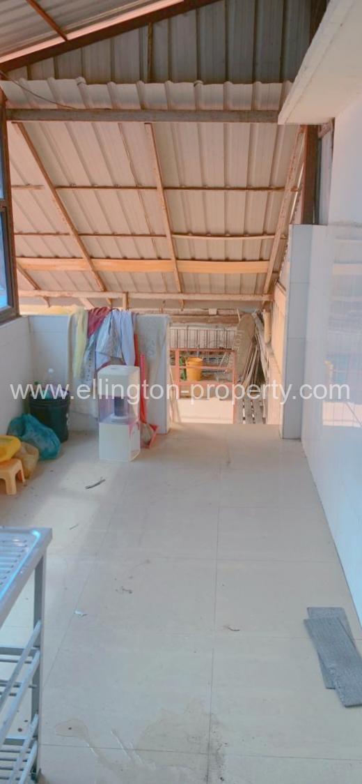 5 Bedrooms Flat For Sale In Daun Penh! - Ellington Property