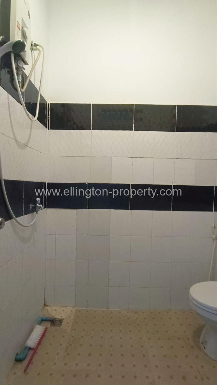 2bed Flat For Rent In Daun - Ellington Property