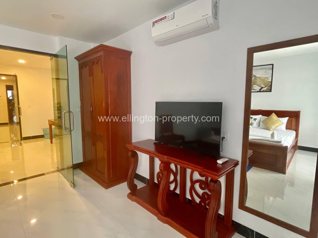 Sturning 1bed Service Apartment In Daun Penh - Ellington Property