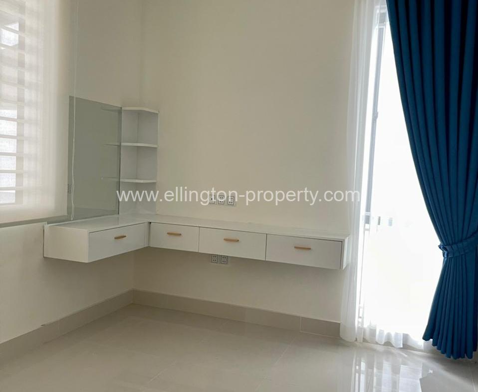 4 Bedrooms Villa For Rent In Chba Ampov - Ellington Property