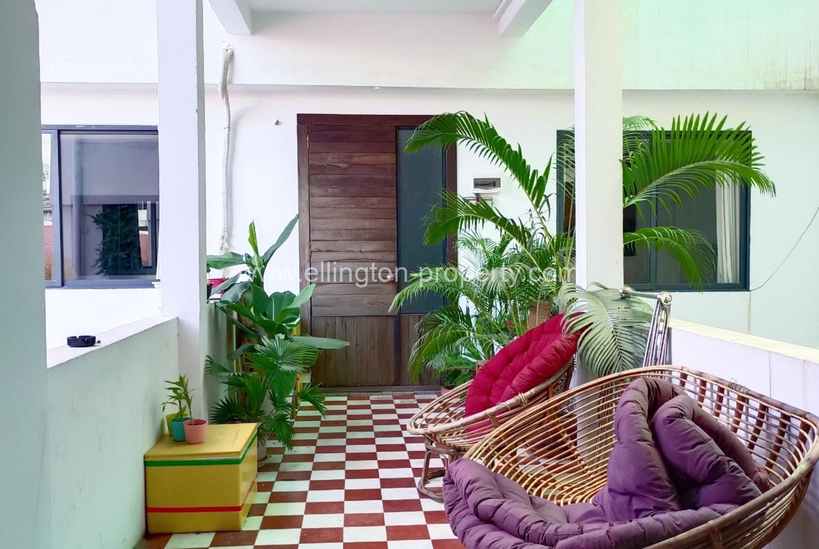 1 Bedroom Renovated Apartment For Rent In Daun Penh - Ellington Property