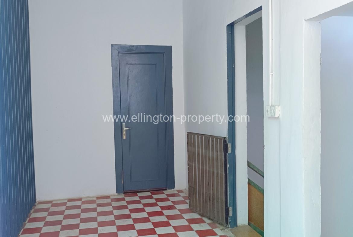 1 Bedroom Renovated Apartment For Rent In Daun Penh - Ellington Property